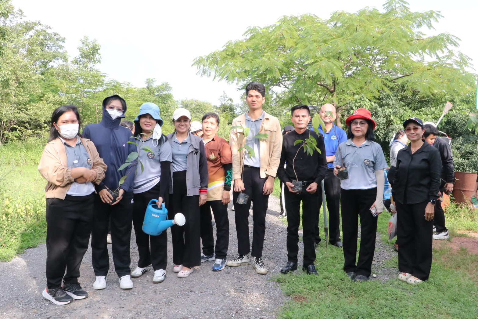 สพป.ชัยนาท ร่วมกับ ศูนย์ประสานงานทางการศึกษา มโนรมย์,หนองมะโมง และ วัดสิงห์ ผนึกกำลังจิตอาสาฟื้นฟูผืนป่าเขาขยาย สานต่อแนวคิด "เขาขยาย เขาทะเลทราย สู่เขาสวรรค์"